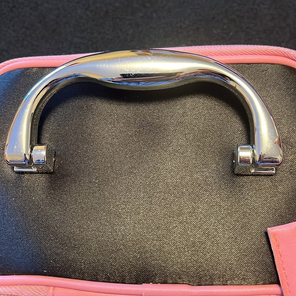 Small Tote - Picture 7 of 10